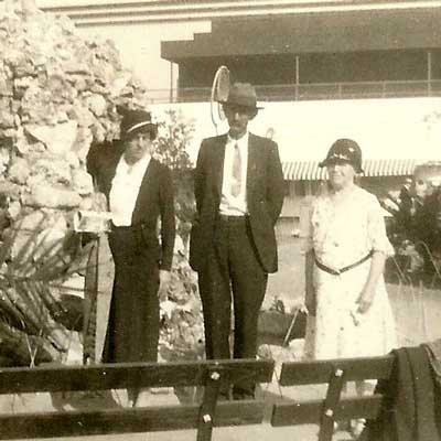 mabel and parents at fair 1933