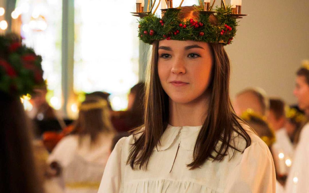 Celebrate an old-fashioned Christmas in Lindsborg