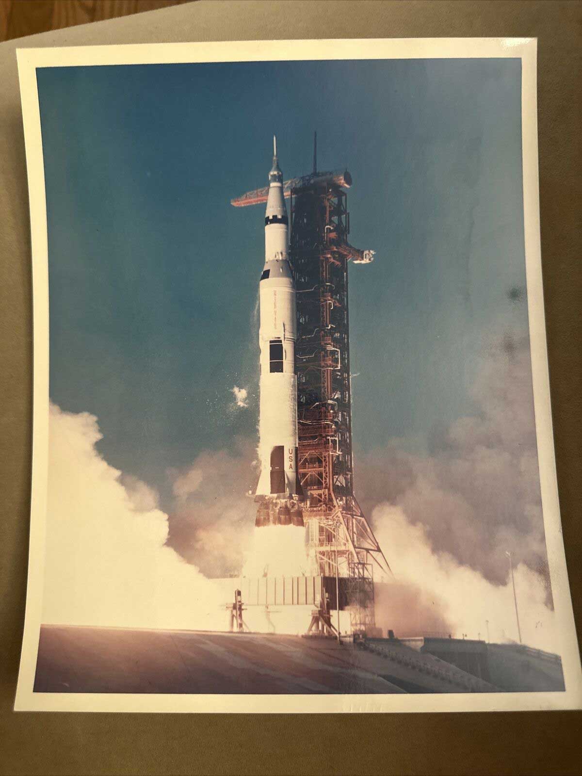 The Apollo 13 shuttle in 1970 liftoff
