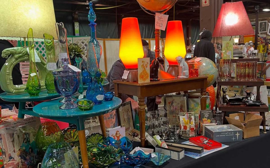 Get ready for a spectacular time at Antique Spectacular Vintage Market