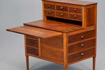 small_Shaker-Sewing-Desk Finding Antiques With a Good Eye