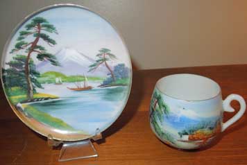 Finding Antiques With a Good Eye