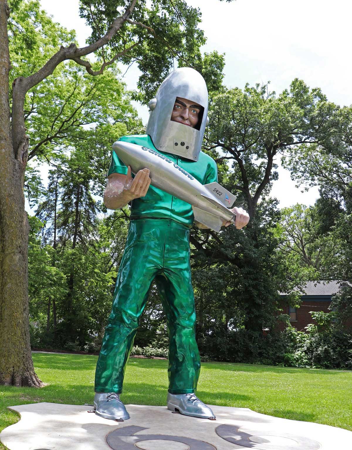 Gemini Giant