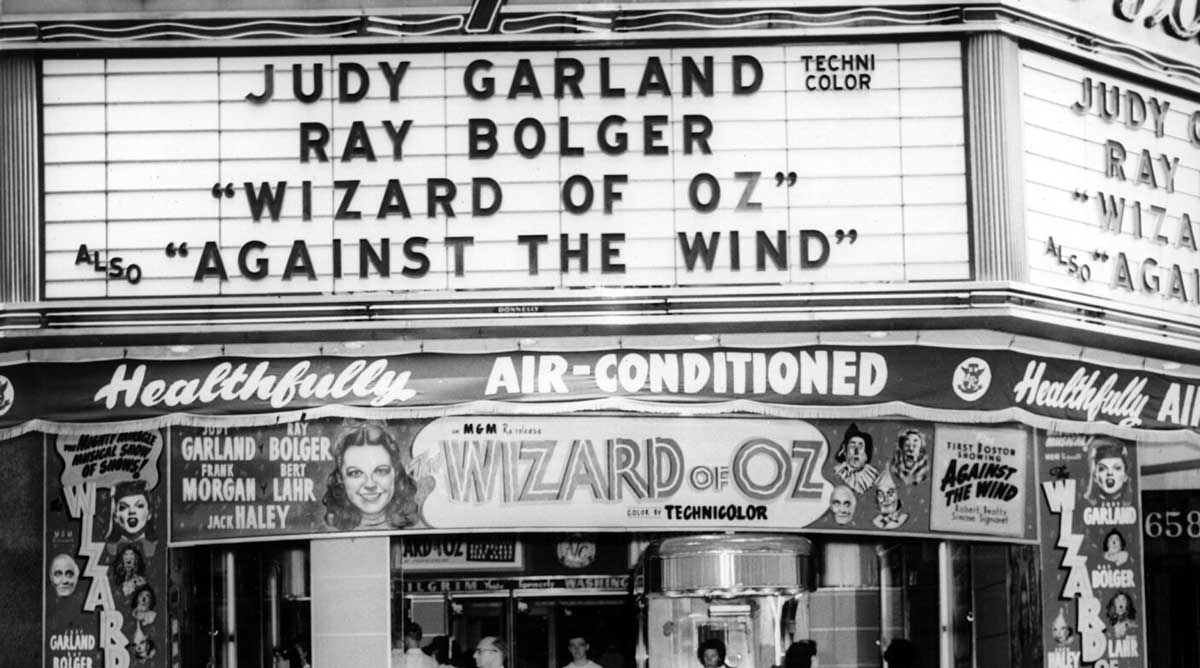 OZ8 Wizard of Oz was re-released in theaters in 1949