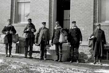 small_Charlie-Forrester-&-fellow-mail-carriers-in-Kahoka,-MO Vintage Posters